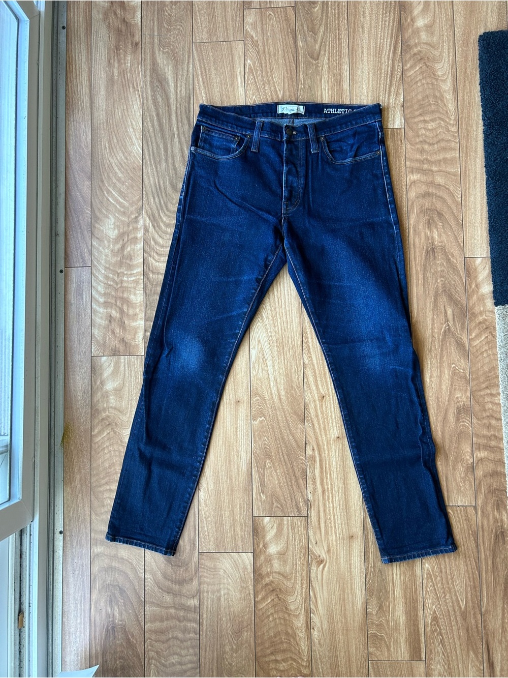 Madewell Men's Athletic slim Dark Blue Jeans